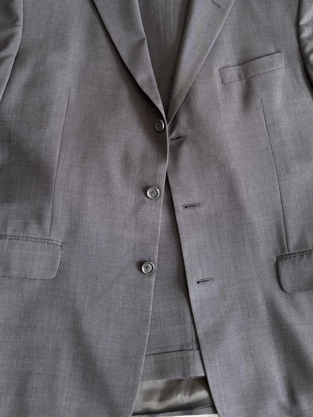 Mens Jos. A. Bank Tailored Fit Suit  Navy Blue Size 46R Top with Pants